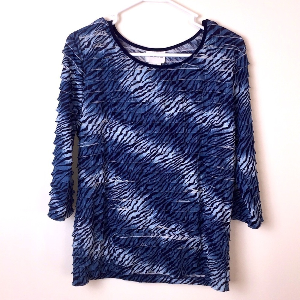🌸 Bon Worth blue zebra ruffled top. Si…